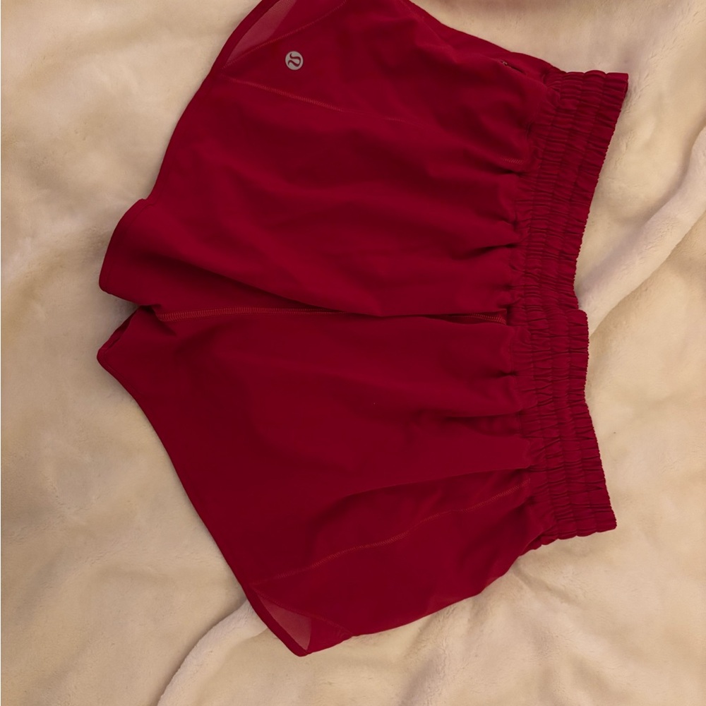 Lululemon Hotty Hot Shorts (2.5in)